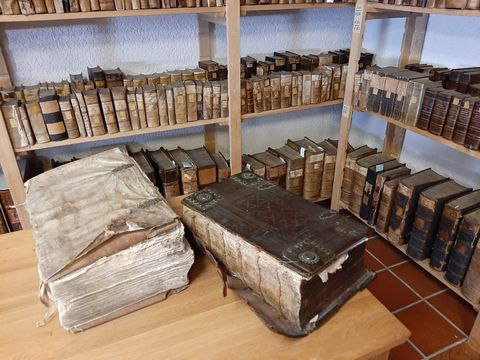 Nikolaus-Matz-Bibliothek
