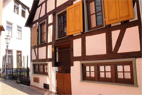 Das Glöcknerhaus liegt direkt hinter der Stadtkirche.
