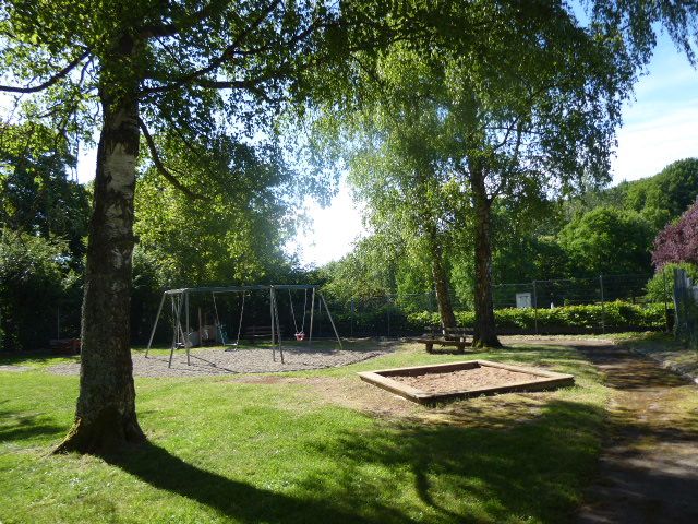 Spielplatz Vielbrunn Am Schwimmbad